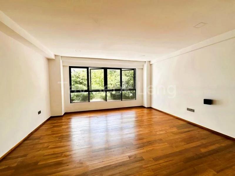 5 Bed Terraced House (Landed) for Sale in  Ventura View - Image 2
